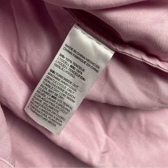 NWT CHICOS 0 Touch Cool Fringe Hem Button Up Shirt Sm Lavender Rose Pink Denim - Picture 7 of 8